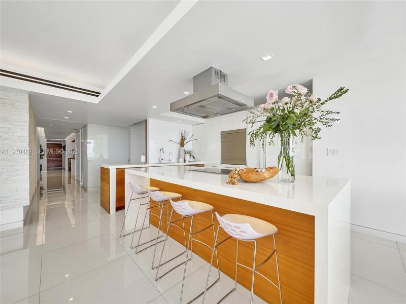 Comprar apartamento en Commodore Club South 401