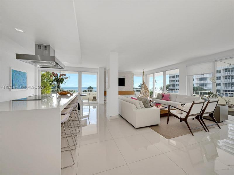 Comprar apartamento en Commodore Club South 401