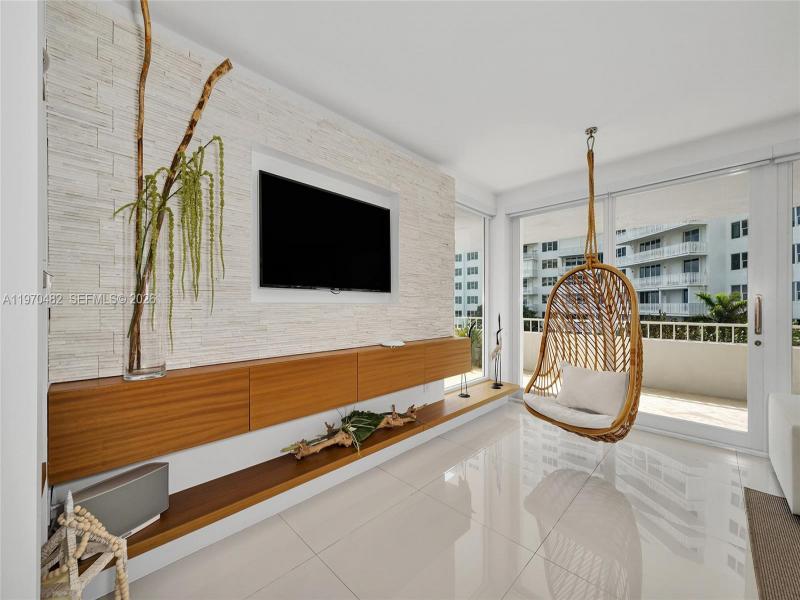 Comprar apartamento en Commodore Club South 401