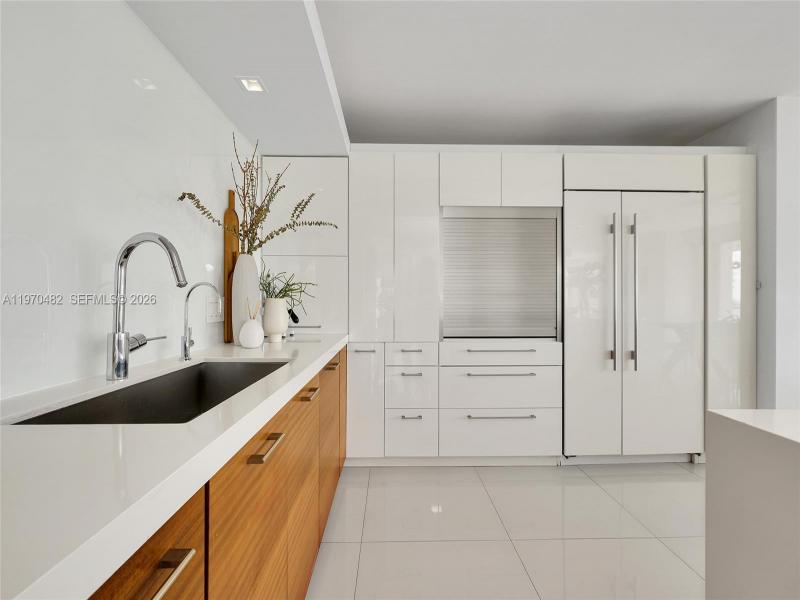 Comprar apartamento en Commodore Club South 401