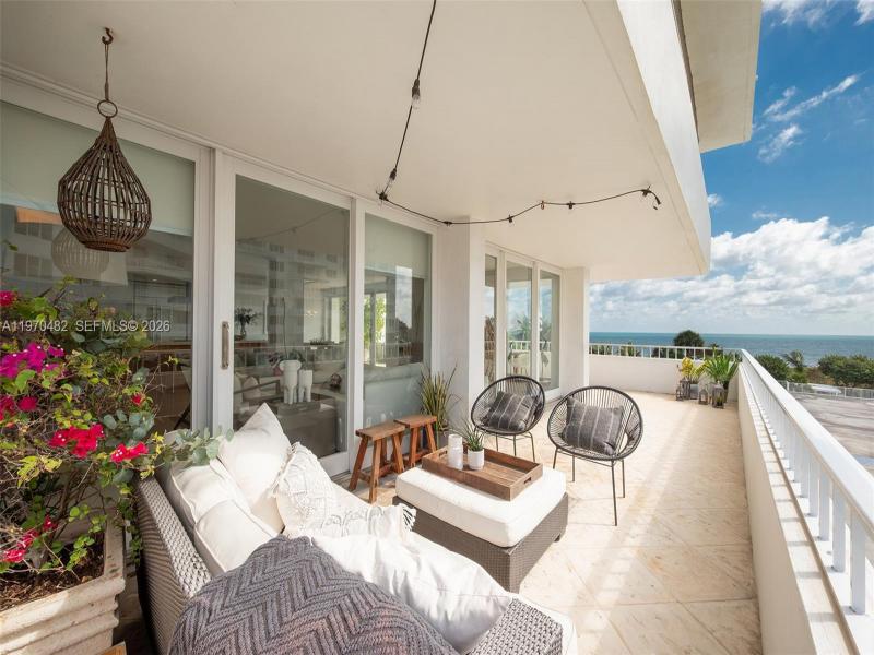 Comprar apartamento en Commodore Club South 401