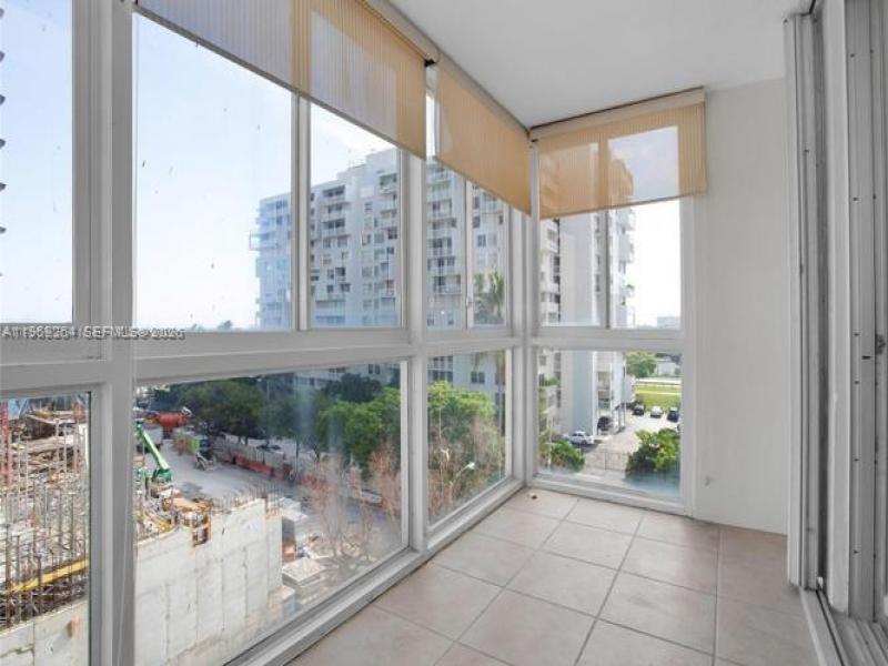 Comprar apartamento en Brickell 25 602