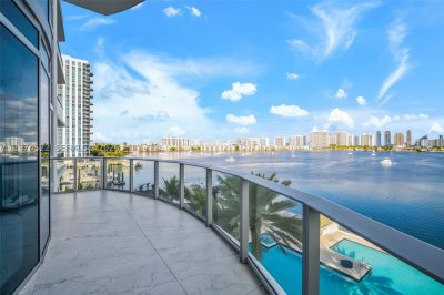 Property photo # 6