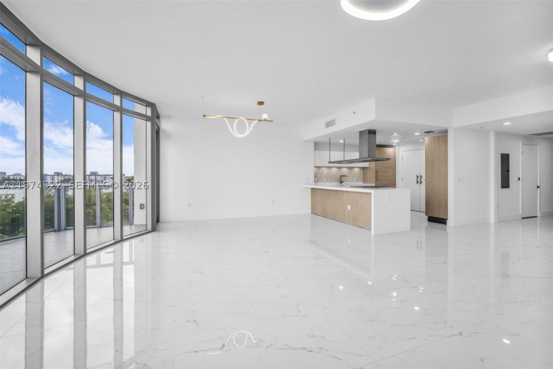Apartment for rent at Marina Palms Yacht Club 411