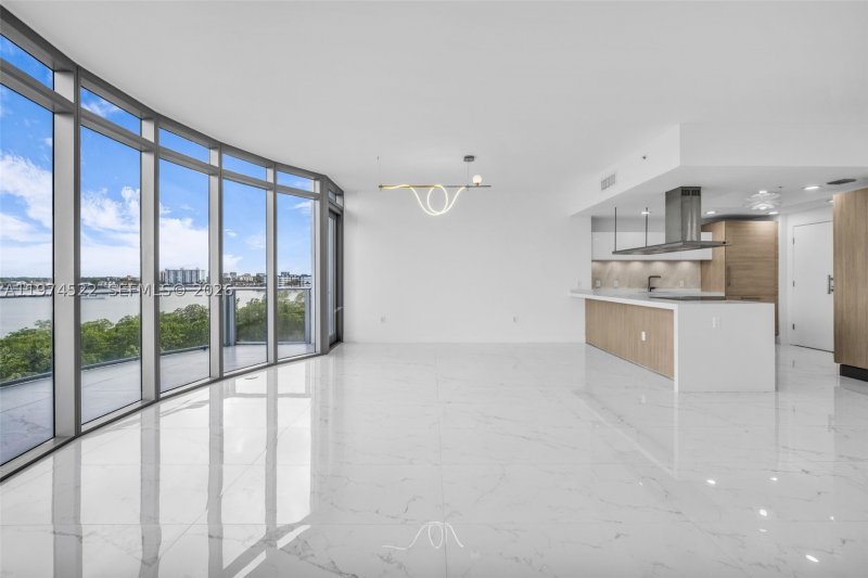 Apartment for rent at Marina Palms Yacht Club 411