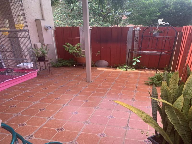 Property photo # 4