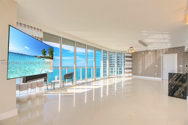 Condo for sale at Icon Brickell Tower I 4301