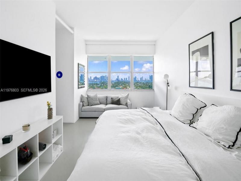 Condo for sale at Terrace Towers PH-G
