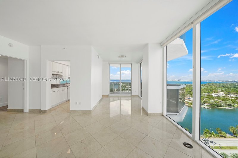 Apartment for rent at Green Diamond Condo 2507
