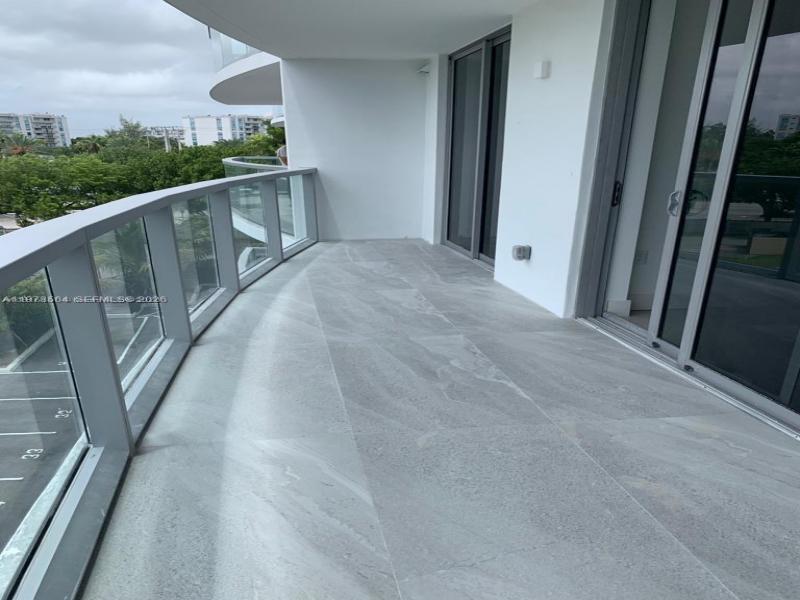 Comprar apartamento en The Highlands 403