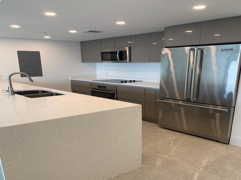 Comprar apartamento en The Highlands 403