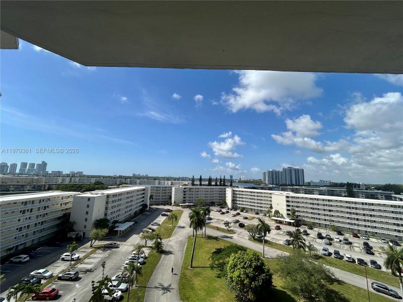 Alquiler de apartamento en Del Prado South Tower 904