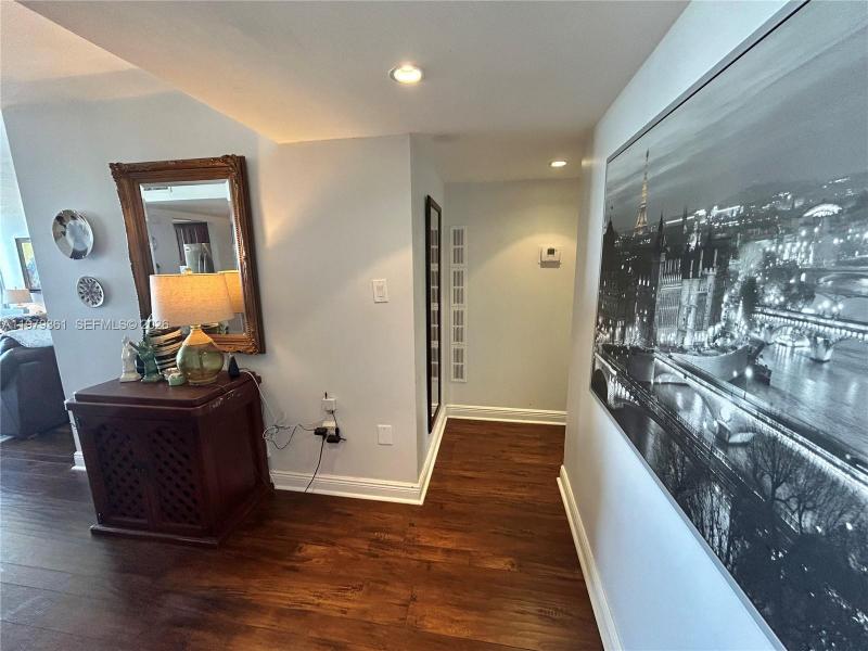 Alquiler de apartamento en Del Prado South Tower 904