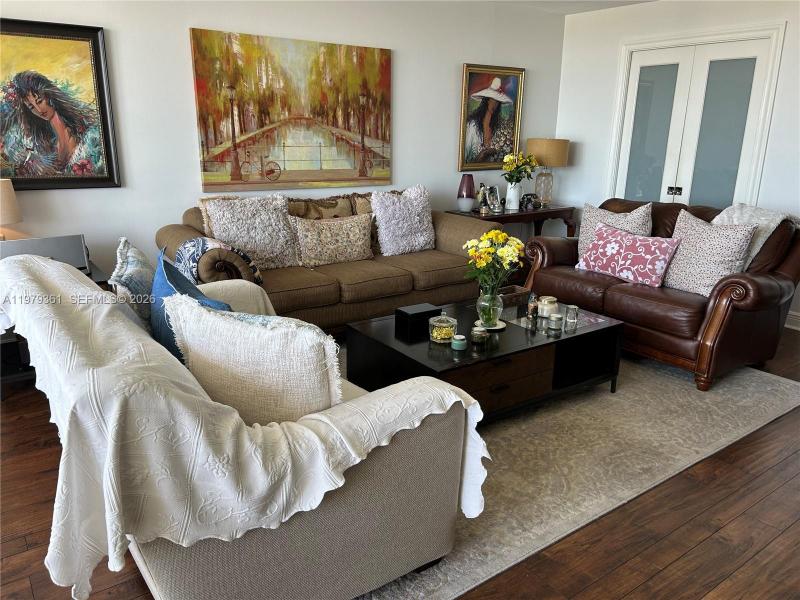 Alquiler de apartamento en Del Prado South Tower 904