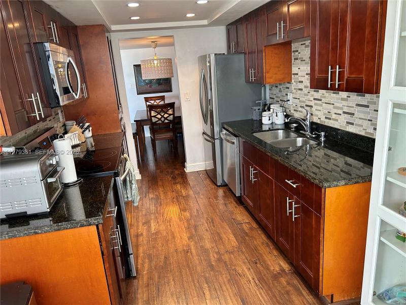 Alquiler de apartamento en Del Prado South Tower 904