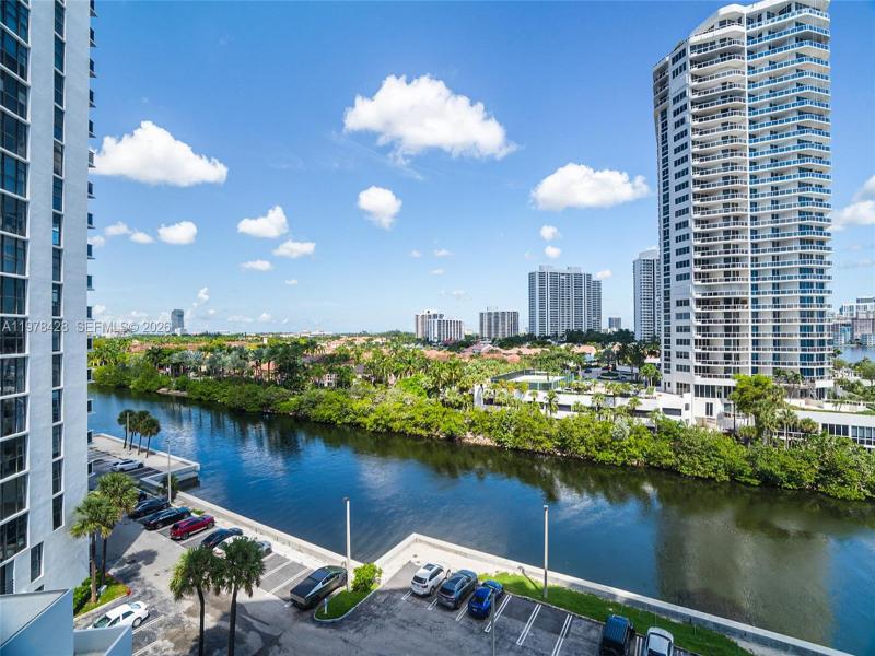 Comprar apartamento en Waterview 849