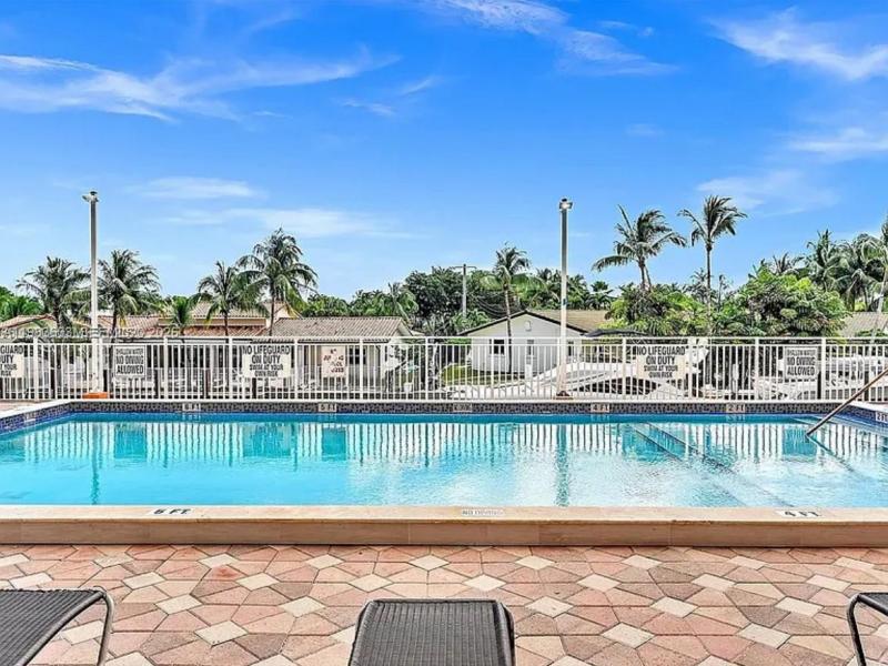 Apartment for rent at Waterside Towers 103