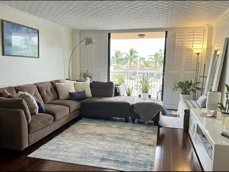 Apartment for rent at Waterside Towers 103