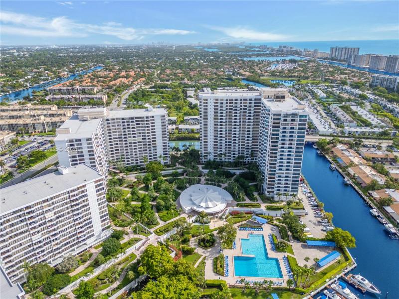 Condo for sale at Olympus Condo 509