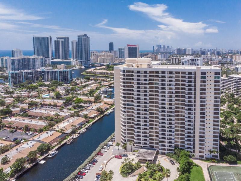 Condo for sale at Olympus Condo 509