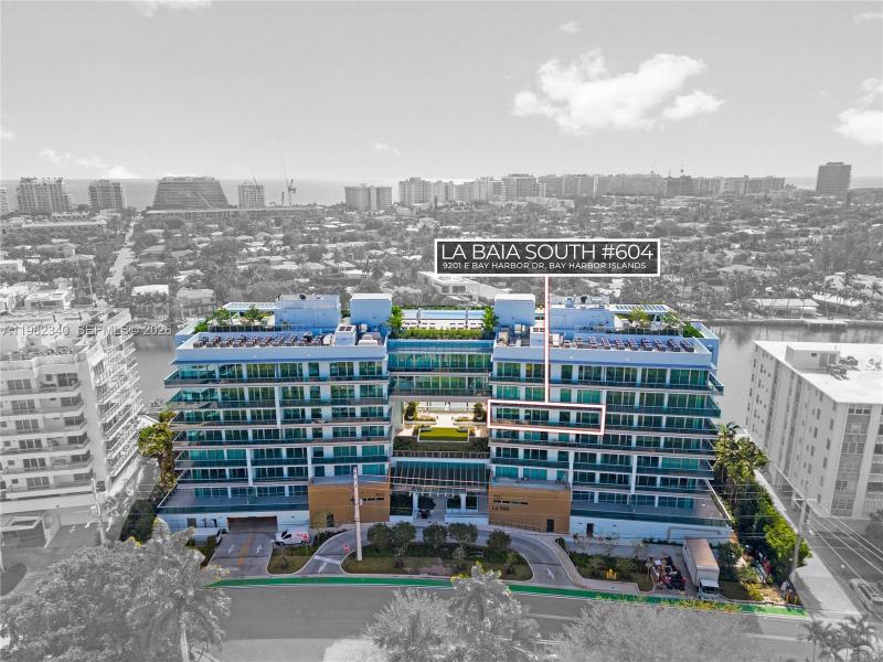 Comprar apartamento no La Baia South 604