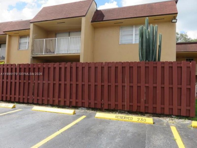 Property photo # 0