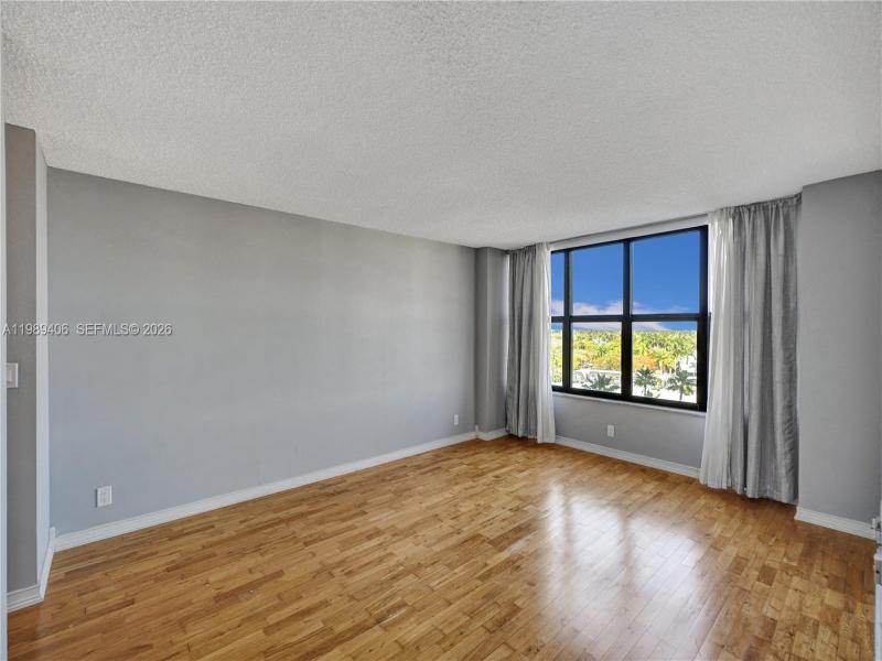 Condo for sale at Olympus Condo 808