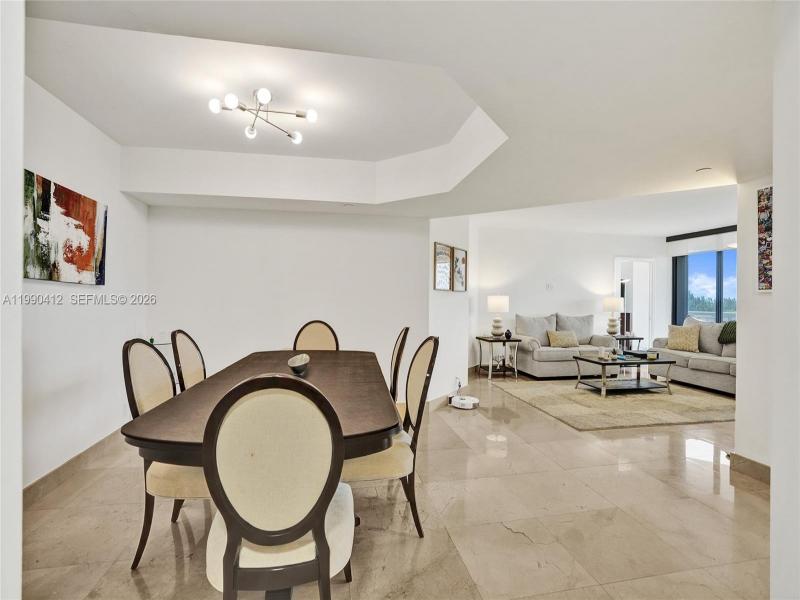 Comprar apartamento en Harbor Tower at Waterways 702