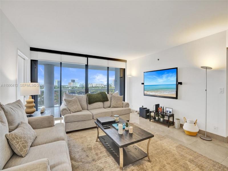 Harbor Tower at Waterways Apt #702