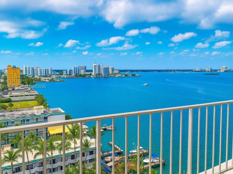 Comprar apartamento en Kennedy House 15F