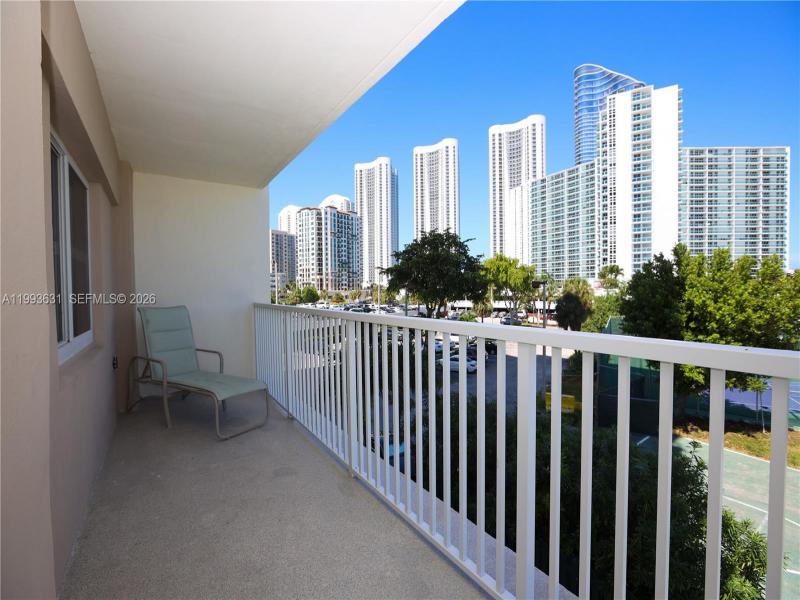 Property photo # 8