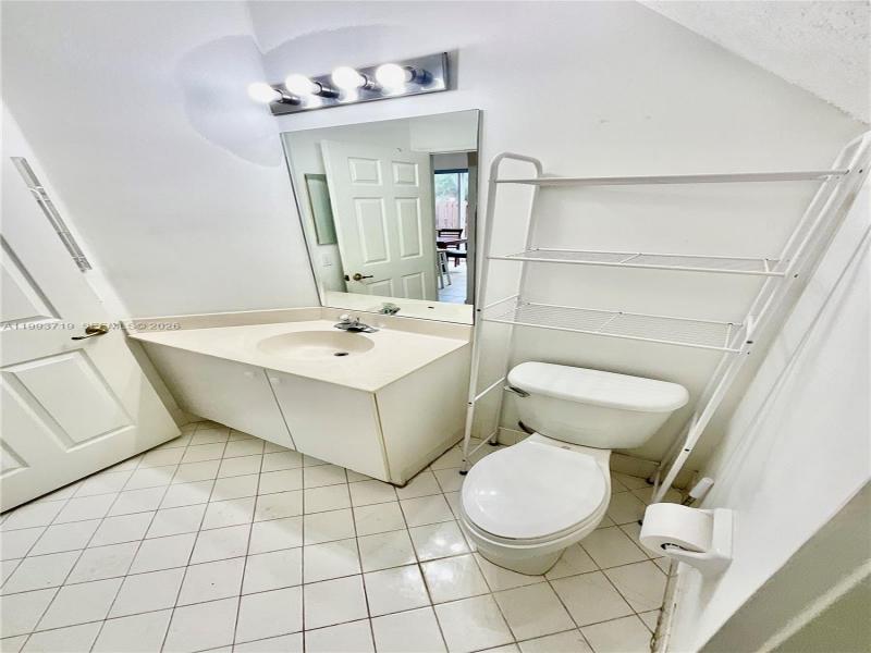 Property photo # 9