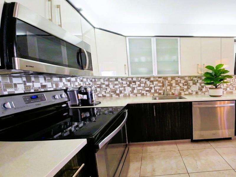 Condo for sale at Admirals Port Condos 906E