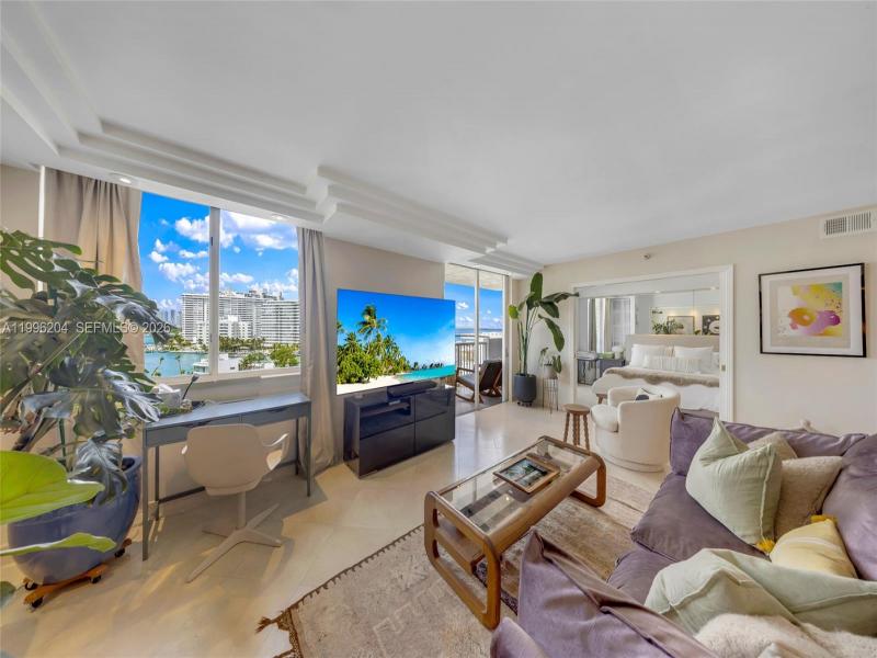 Bayview Plaza Apt #802