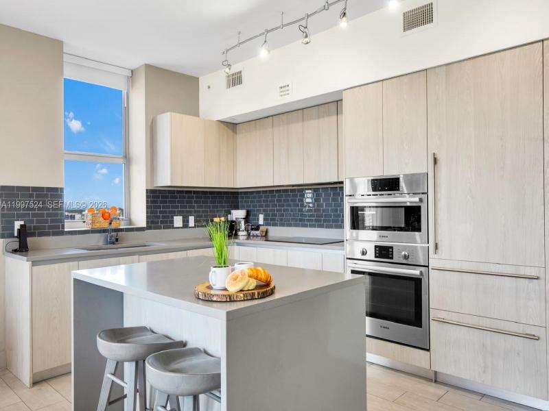 Condo for sale at Hyde Beach House R708