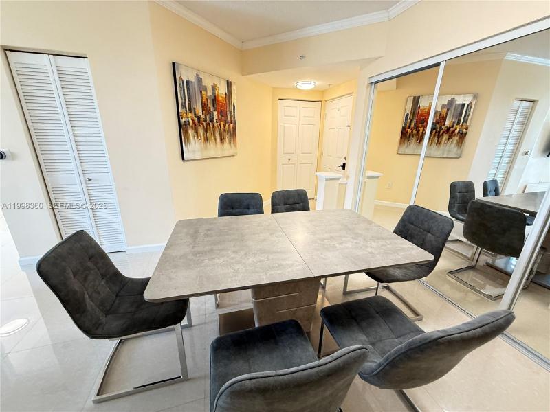 Alquiler de apartamento en Porto Bellagio 1502
