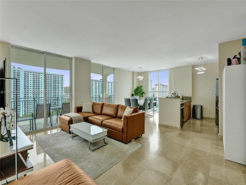 Alquiler de apartamento en King David 1202