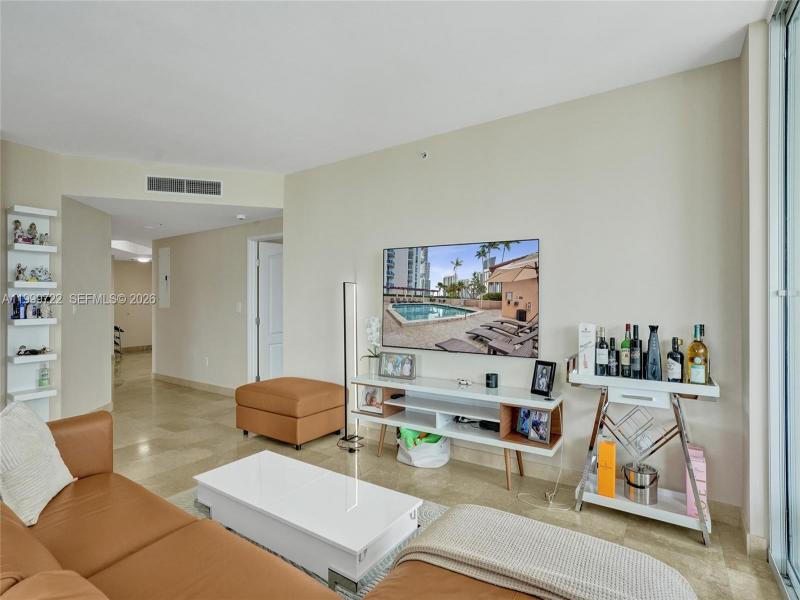 Alquiler de apartamento en King David 1202