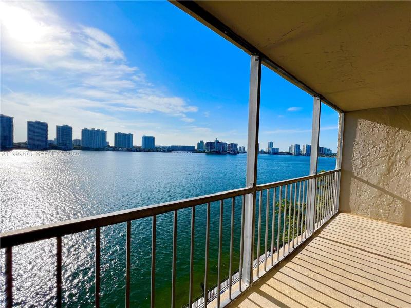 Comprar apartamento en Fairview House N701