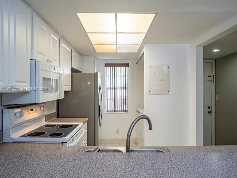 Property photo # 3