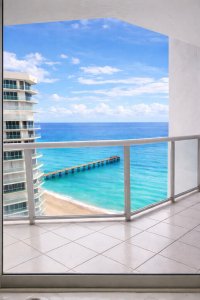 Oceania 1 Apt #2514
