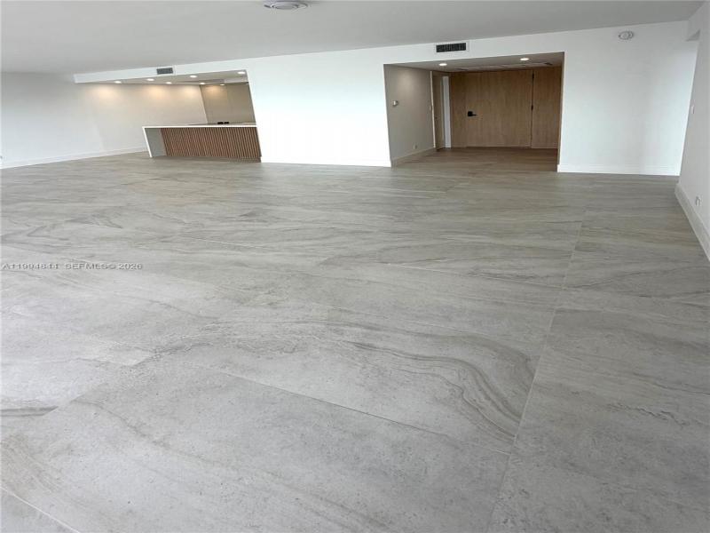 Comprar apartamento en The Cricket Club 605