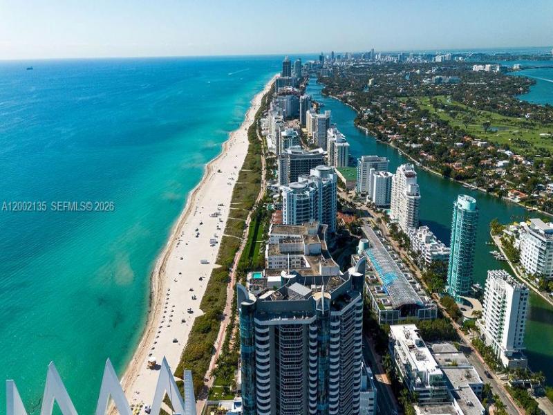 Comprar apartamento no Akoya 2306