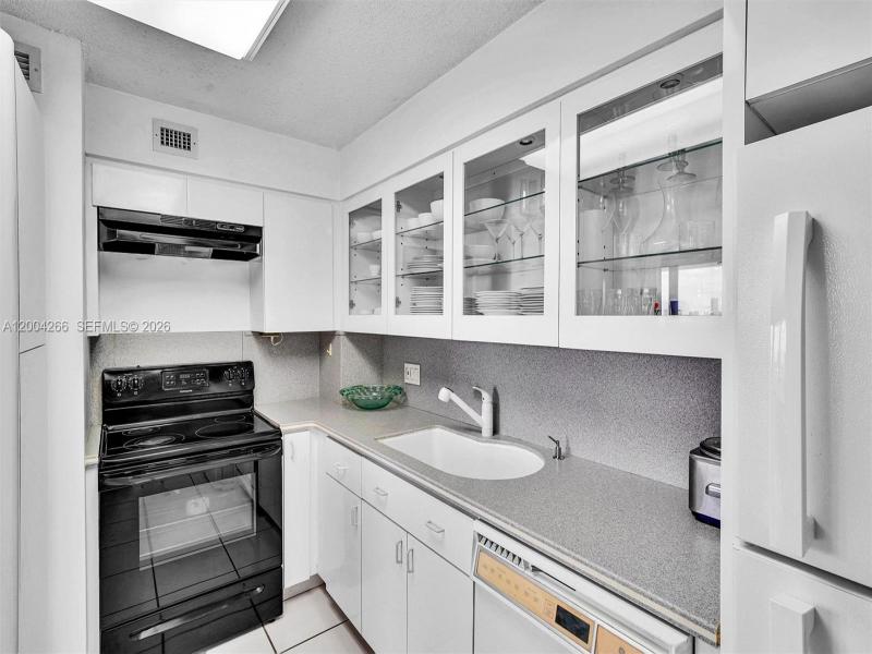 Condo for sale at Island Terrace 12C