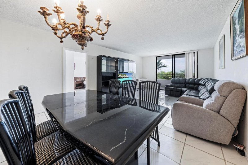 Condo for sale at Olympus Towers 301