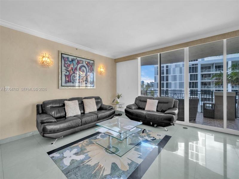 Comprar apartamento en King David 707