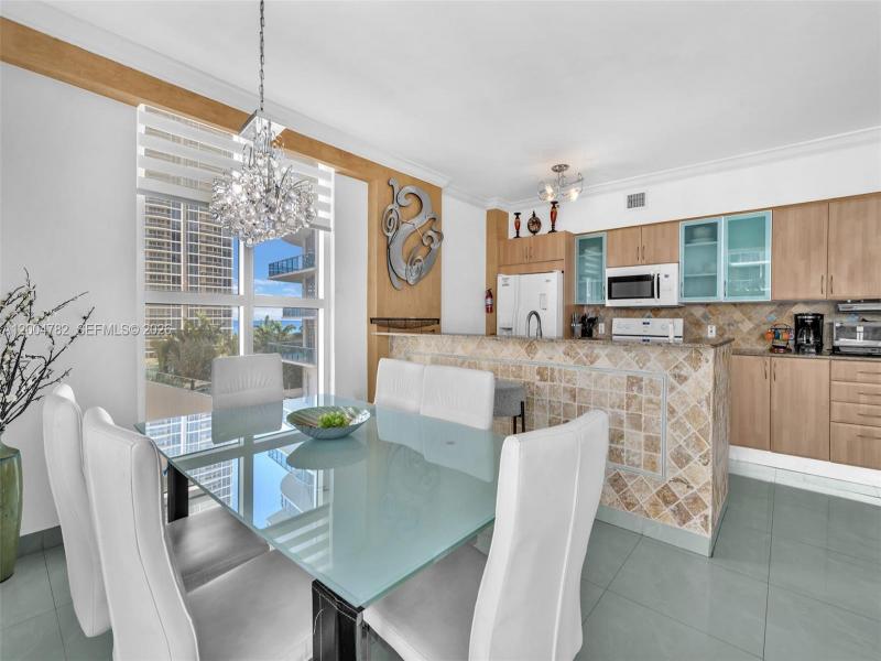 Comprar apartamento en King David 707