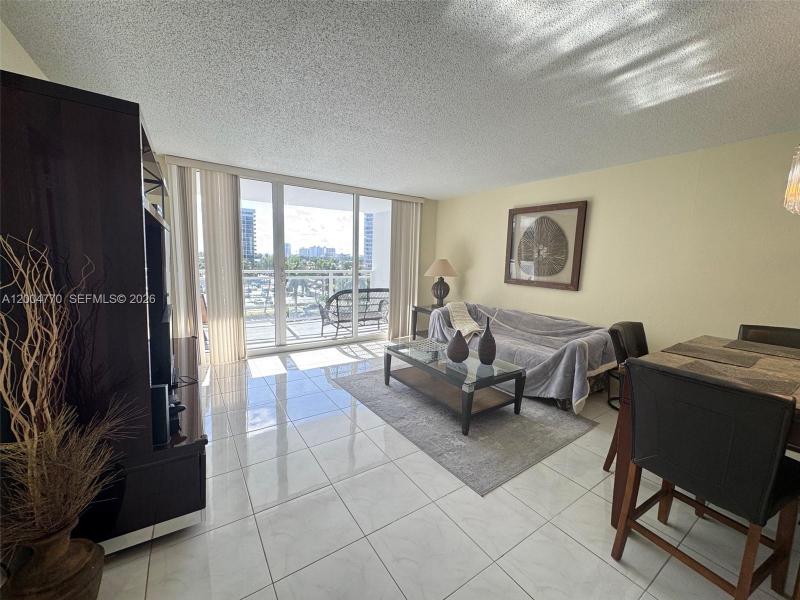 Condo for sale at Parker Plaza Estates 403