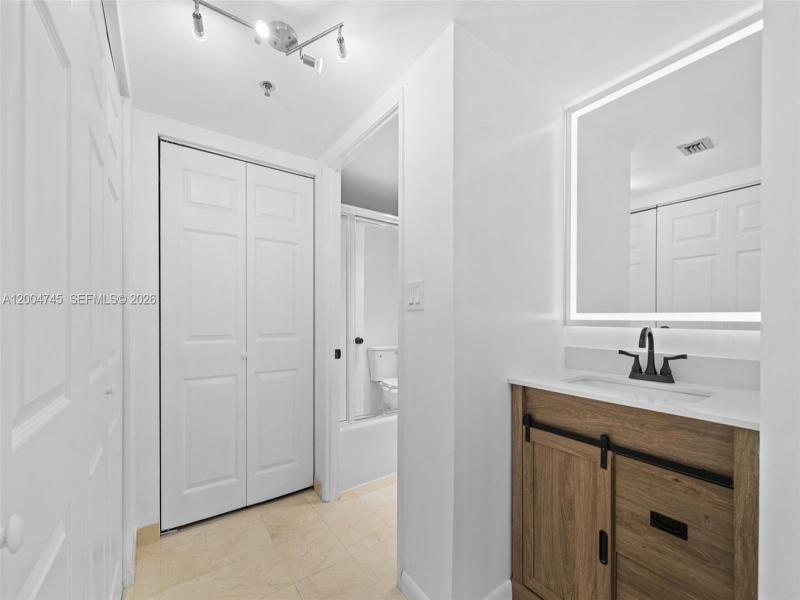 Comprar apartamento en Waterview 1938
