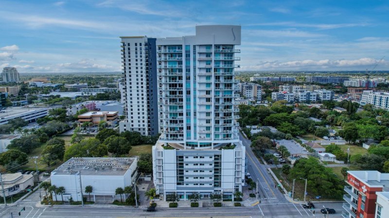 Condo for sale at Strada 315 1509